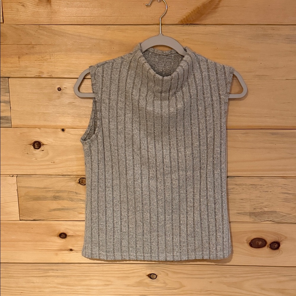 SHEIN Gray Ribbed Mock Neck Sleeveless Tank